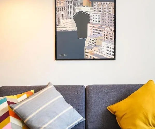 110 W Centrum Gdyni Prostywynajem Apartman *